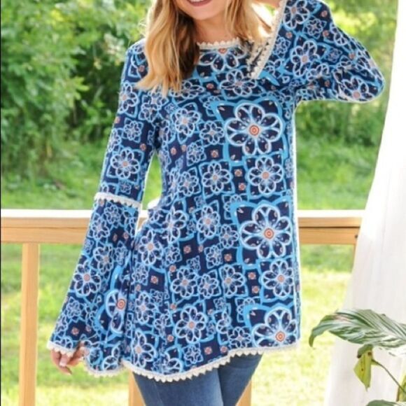 Boho Floral Tunic‎ - Picture 1 of 11